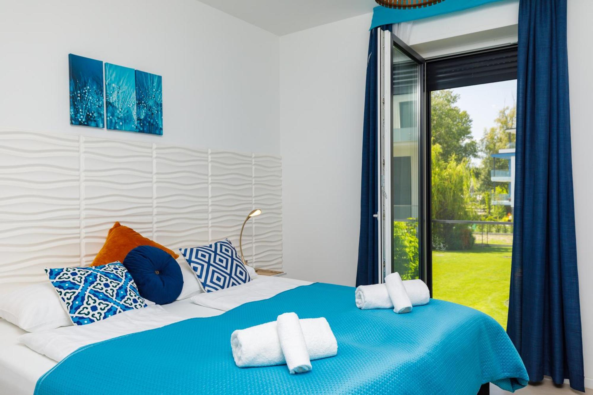Blue4 Apartment Balatonfůzfő Zewnętrze zdjęcie