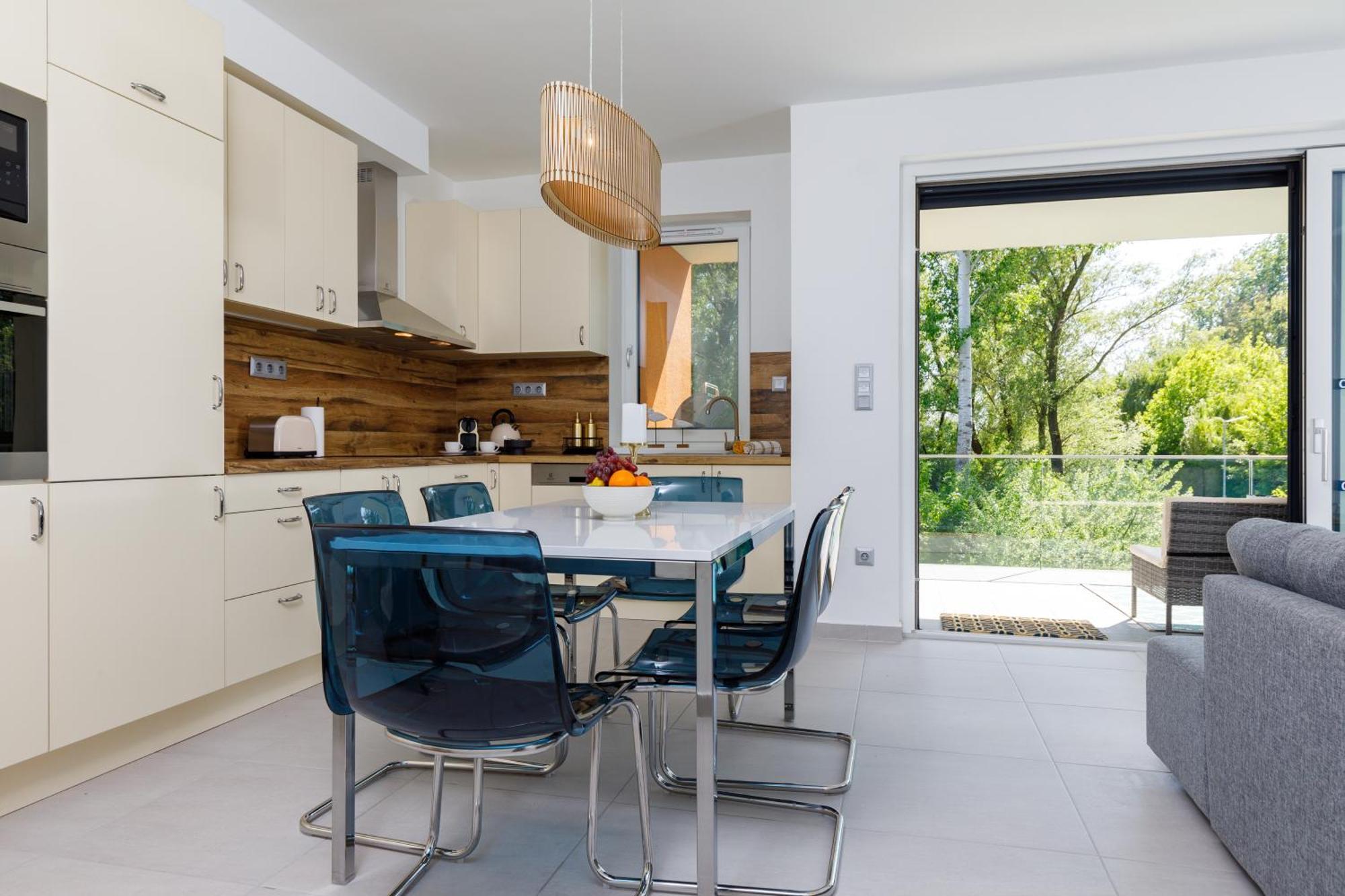 Blue4 Apartment Balatonfůzfő Zewnętrze zdjęcie