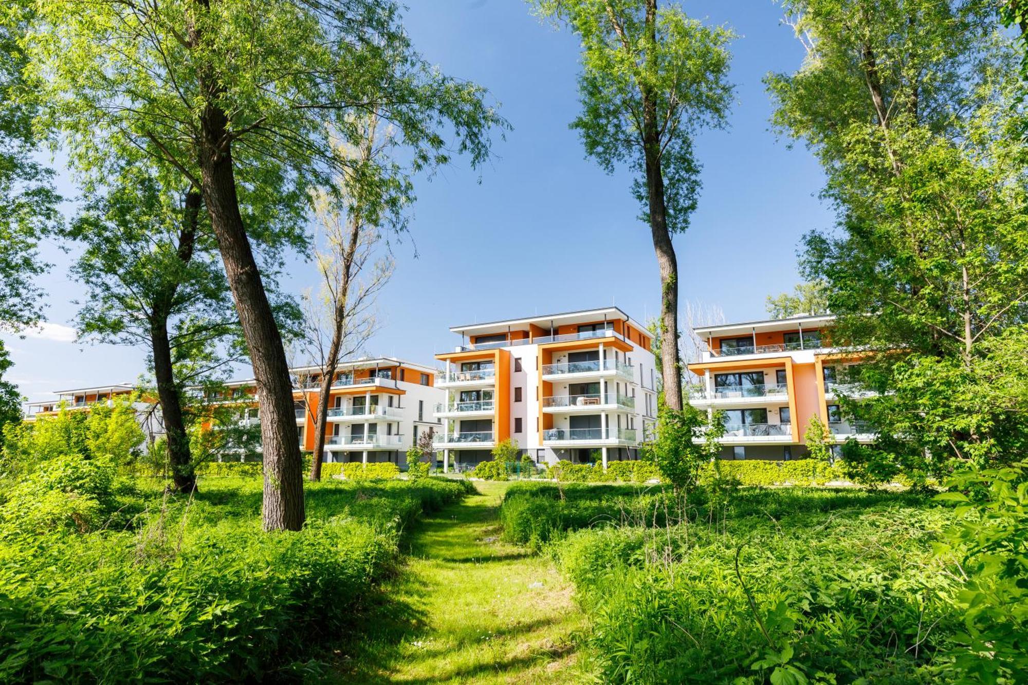 Blue4 Apartment Balatonfůzfő Zewnętrze zdjęcie