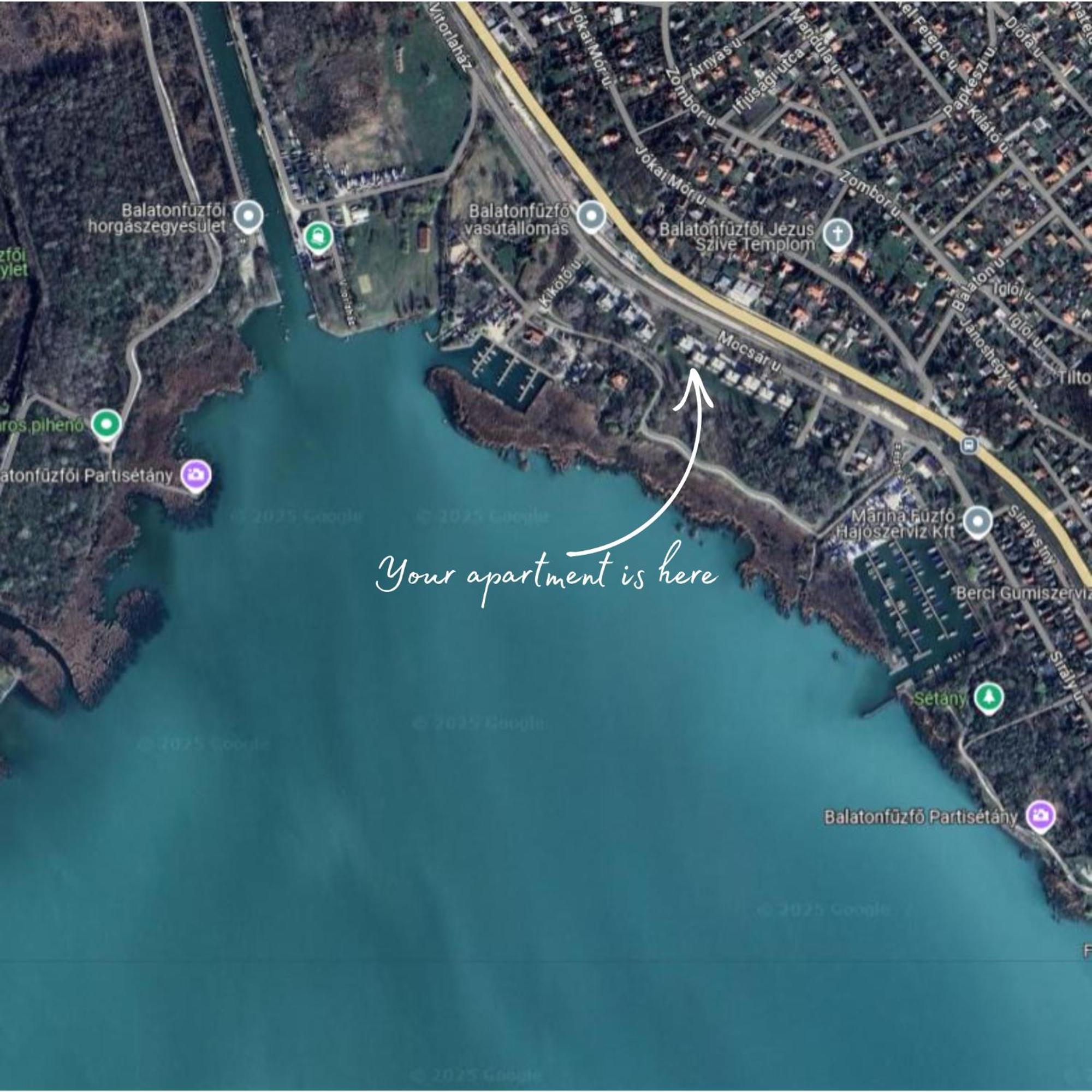Blue4 Apartment Balatonfůzfő Zewnętrze zdjęcie